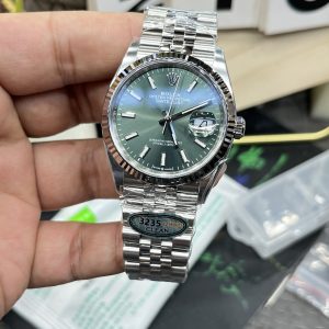 Alternative view of Rolex Datejust Series / 36mm Green Dial / Shanghai Movement Modified to Dandong 3235 Automatic Mechanical
