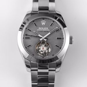 Rolex Label Noir Oyster Perpetual Tourbillon, the first Rolex watch with a tourbillon recognized by international media, was developed based on the Milgauss Oyster Perpetual 116400 Lightning Hand data, just like the official Label Noir.Watchmakers extensively modified the 3131 automatic mechanical movement, removing 51 components while adding 94 new ones and modifying two others. This resulted in the first large-second seagull tourbillon movement, marking another technological breakthrough in the replica industry. The ultimate achievement was the world's first genuine Rolex tourbillon watch.The stainless steel case features black PVD coating, the dial is finished in matte gray, and the hands and hour markers are also black. It retains the Oyster-style folding clasp—in short, the Oyster's vibrant dial has been replaced with a subdued, high-end dark palette, directing your attention to the tourbillon at 6 o'clock.The "Milgauss" inscription at 12 o'clock was modified to "Label Noir." Rolex enthusiasts can search "the world's first Rolex with a tourbillon" on Baidu for related information.Official source video: https://v.qq.com/txp/iframe/player.html?vid=j13483ka3me. This meticulously crafted masterpiece from Rolex not only looks sharp and stylish when worn but also offers exceptional versatility, making it well worth adding to your collection. Another masterpiece—born exclusively for the pinnacle of tourbillon watchmaking.