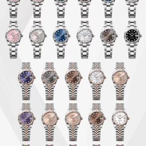 『N+ Factory』 31mm日志，配备有:2671机/2824机/NH05机芯/劳力士-31mm日志型。1.视觉层次感—三角坑纹圈的光影艺术N+的三角坑纹刻度采用深度雕刻技术，使光线在不同角度下折射得更加立体，与正品的光影层次几乎无异。2.佩戴体验—不止是重量，而是“贴合感”复刻市场经常强调“重量是否接近正品”，但一只腕表的佩戴舒适度，远远不只是数字上的重量匹配，更重要的是佩戴的“贴合感”。 • N+31mm 日志的表耳弧度 经过精准调整，确保佩戴时能完美贴合手腕，不会有生硬的感觉。 • 表带经过三次抛光打磨，触感细腻，佩戴时不会有割手感。活动顺滑度 经过微调，不会夹手，也不会过于松散，长时间佩戴依然舒适。表扣的开合力度精准，不会松垮但也不会过紧。3.机芯表现——ARF 走时更精准 • N+搭载 瑞士ETA 2671机芯，调时手感顺滑，误差控制在 ±4秒/天，长时间佩戴不需要频繁调整，稳定性非常高。4.N+31mm 日志的表盘放射纹——光影流转间的奢华密码 ·腕表不仅仅是时间的载体，更是光与影的交汇艺术。一块真正精致的日志型腕表，必须在不同光线下展现独特的光影变化，而这，正是N+31mm 日志表盘放射纹的魅力所在！太阳纹，不只是装饰，而是光影雕刻，许多复刻表的“太阳放射纹”只停留在表面，纹路过浅或分布不均，使得光线在表盘上显得呆滞、单调，缺乏那种奢华的“层次感”。但 ARF 采用高精度拉丝工艺，每一道纹理都经过精准雕刻，光线折射时呈现出 由内向外扩散的自然光晕，让表盘在不同角度下都能焕发迷人光泽，在不同光线下都能展现出如原装般的动感变化。·细腻的光影层次，打造腕上“镜面湖”N+31mm 日志的表盘在阳光下就像一面细腻的湖面，光滑却富有层次，每一次翻转手腕，都会折射出独特的光影效果。无论是经典银盘、香槟金盘，还是更现代的蓝盘，每一种颜色在 N+的放射纹工艺下都更显 通透感和立体感，不会出现廉价的“死板反光”。即使在室内柔光环境下，表盘依然能保留低调的光泽，而不是某些复刻表盘在低光下就变的黯淡无光。·纹路的深度 & 角度，决定质感N+通过微调雕刻深度，使得表盘在不同角度下呈现柔和的光影变化，而不会出现突兀的反光死角。5. 细节掌控力——日历窗口的“通透感”劳力士日志型最具代表性的设计之一，就是 “日历窗口的放大倍率”。但许多复刻厂商虽然放大倍率达到了 2.5X，却仍然无法呈现原装的那种“通透感”。 • N+采用高通透蓝宝石镜面，搭配精准镀膜工艺，使得日历字体在不同角度下依然清晰。字体印刷浮油工艺，更是确保字体在任何角度下能清晰可见，让佩戴者拥有更舒适的阅读体验。  N+31mm 日志型——不仅仅是复刻，更是让你在每一个细节上感受到原装的品质！