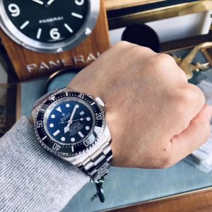 The gradient-colored Ghost King, like the depth of the sea, transitions from light to dark hues—from sky blue to ink blue. Only through continuous upgrades can we satisfy your discerning tastes.