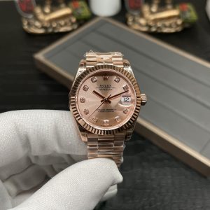 Alternative view of Rolex 31mm Full Rose Gold Datejust Champagne Dial 2236 Movement❗️