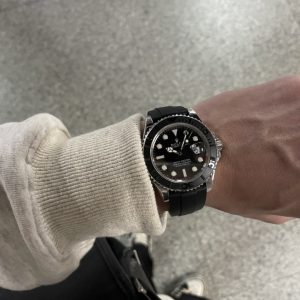 Alternative view of White Yacht? So tempting! 😏