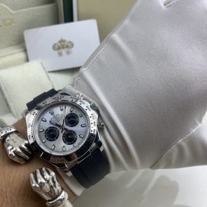 Royal Authentic  Rolex Daytona Chronograph Men's Watch