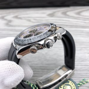 Alternative view of Rolex New Meteorite Dial 🎮 Daytona Chronograph Watch 904L Steel Ice-Blue Luminescent Hands and Markers Scratch-Resistant Ceramic Tachymeter Bezel Engraved English Markings on Inner Bezel Screw-Down Crown and Pushers 🎮 Game Features 7750 Automatic Mechanical Chronograph Movement Highly Efficient, Precise, and Stable Case Diameter: 40mm