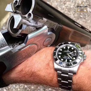 The Black Water Ghost is a highly refined men's wristwatch.