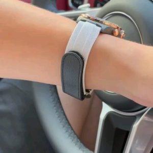 Upgraded 4802 Blacked-Out Movement Full Carbon Fiber Custom Edition Rolex The case is crafted entirely from imported composite carbon fiber—a cutting-edge material in timeless black, featuring an elegant and luxurious grain pattern throughout.Carbon fiber is flexible yet resilient, lighter than aluminum yet stronger than steel, with exceptional corrosion resistance. The case's intricate patterns vary, and each carbon fiber timepiece displays unique grain due to distinct cutting techniques, making every piece one-of-a-kind. Powered by the 4130 skeletonized movement, this 40mm diameter watch redefines the Daytona—TWF crafts an extraordinary timepiece just for you!