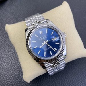 Alternative view of Rolex Datejust 41mm Blue Dial