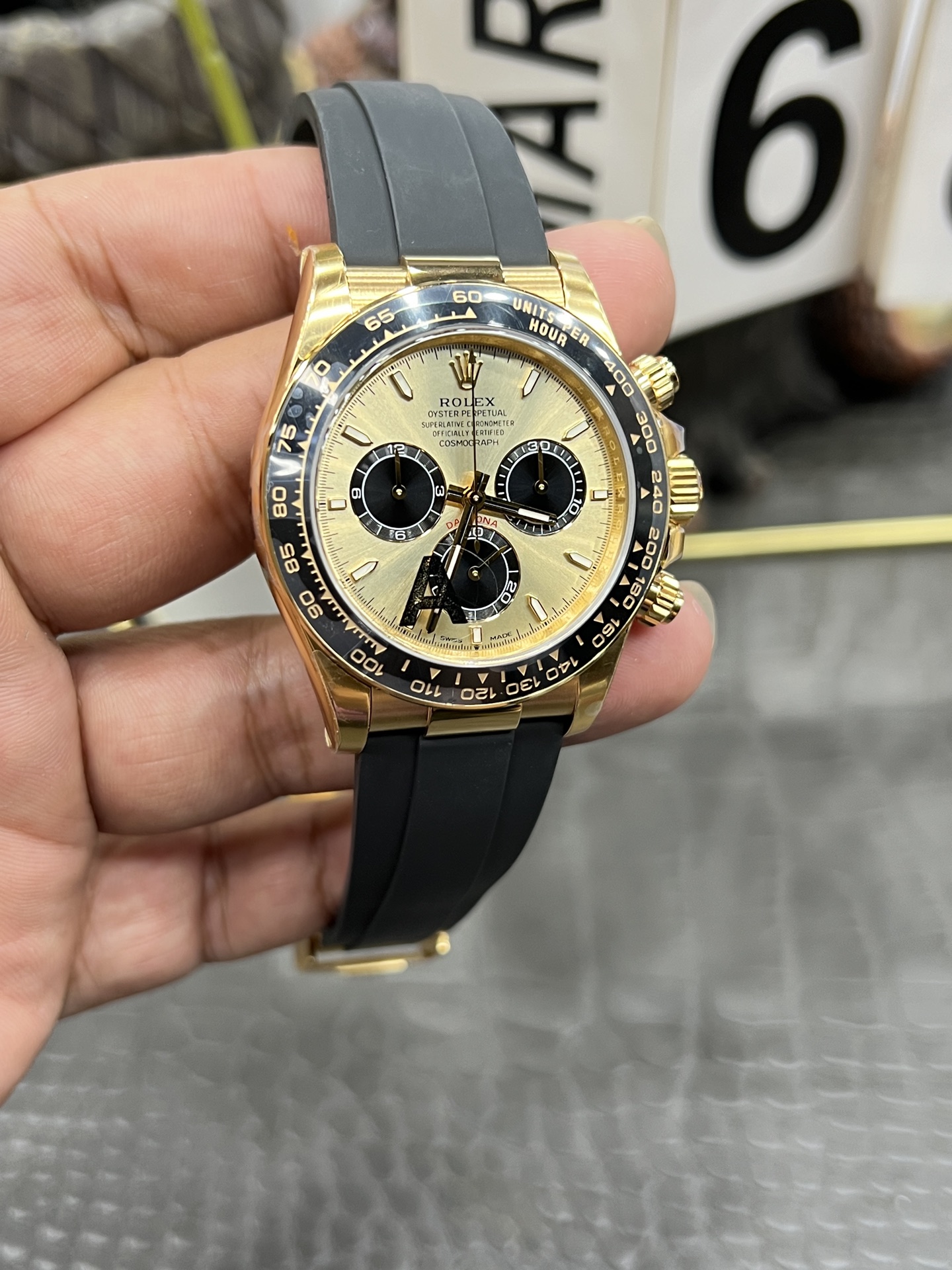 Vs Rolex Daytona Series / 40mm Michael Suleiman Weighted Edition 138g / Powered by Dandong 4131 Automatic Chronograph Mechanical Movement - Image 4