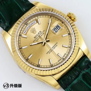 Alternative view of v3 Rolex (Classic Belt-Style Day-Date) DD 36mm Arrives, Featuring an Exclusive Custom-Matching Day-Date Dial [v7 Edition] Rolex's most iconic series—none other than the DD! Rolex Day-Date Series 118135/118138/118139 [Full Eight-Color Range]! To maintain official dimensions and thickness, it features the 2836-2 automatic mechanical movement, housed in a brand-new 904L steel case![Upgrade 1] Crown: Positioned identically to the official model with a prominent design and a smooth, tapered finish matching the bracelet. [Upgrade 2] Bracelet: Front side features the authentic color blend, while the reverse side bears the official code "346763" printed with identical font, color, and bracelet line details. [Upgrade 3] Crystal: The anti-counterfeit logo on the sapphire crystal uses Rolex's new dot pattern and is internally printed using advanced technology.[Upgrade 4] Case Back: Engravings on all four lug angles match the genuine version. Special attention given to distinct engravings for white, yellow, and rose gold cases! Both sandblasted and polished sections on the case back are meticulously replicated! [Upgrade 5] Case Profile: Curvature and overall thickness of the case profile are proportionally identical to the official version. Crown features the official two-degree waterproof symbol, and the QR code remains affixed to the side, consistent with the genuine watch!The iconic "Gold Rolex" is the Day-Date, commonly abbreviated as DD. Its official full name is the Oyster Perpetual Day-Date. The earliest DD model likely originated from the President series, as U.S. presidents famously favored wearing Rolex's solid gold DD, propelling it to fame—hence its nickname, the "President's Watch."Four simple words encapsulate this timepiece's defining features: water-resistant, automatic, date, and day. Limited stock available—act fast!