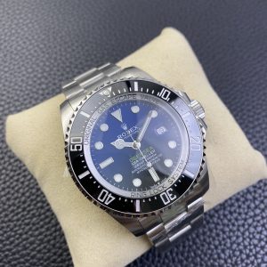 Alternative view of Gradient Ghost King 44mm